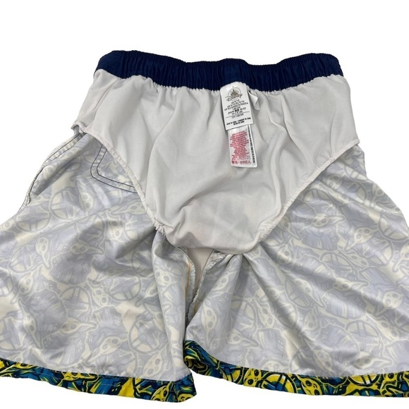 Star Wars Boys Youth Baby Yoda Swim Trunks Mandalorian Disney Size 9 10 - Picture 7 of 10